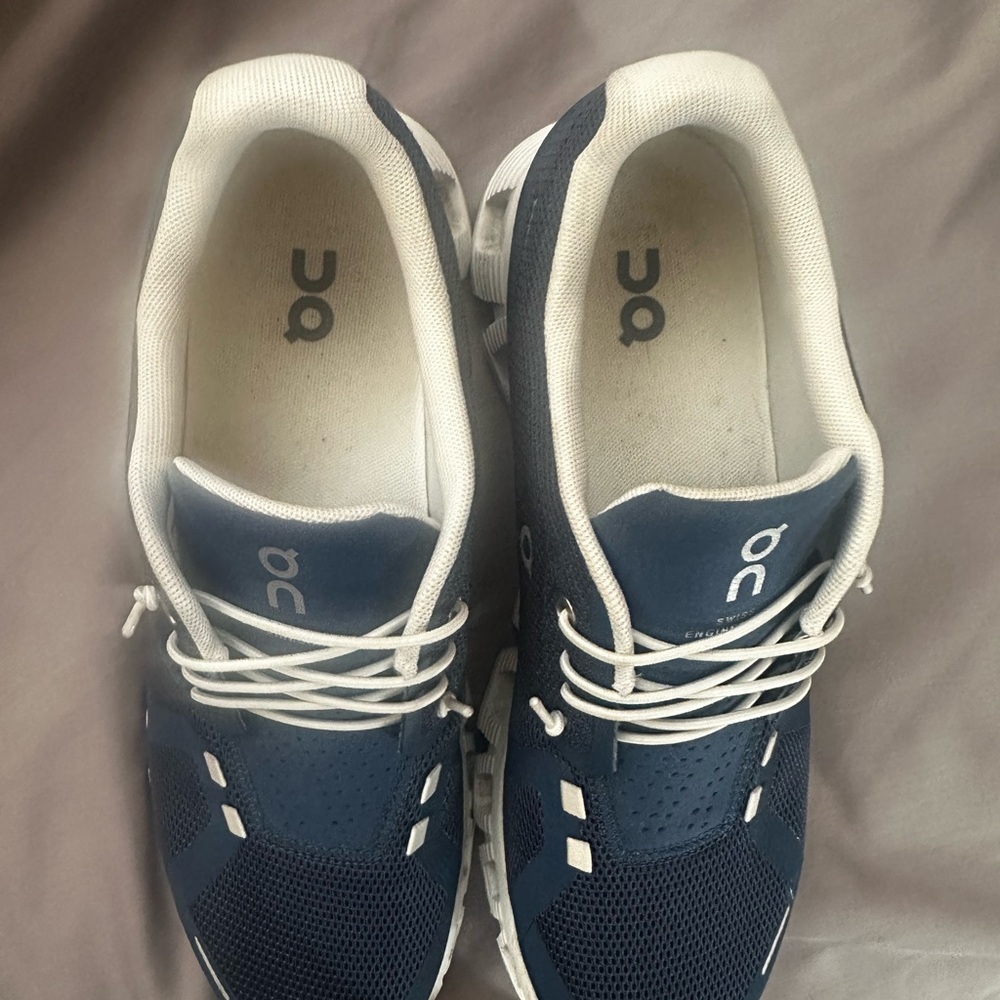 On Cloud Running White and Navy Sneakers - Picture 2 of 5